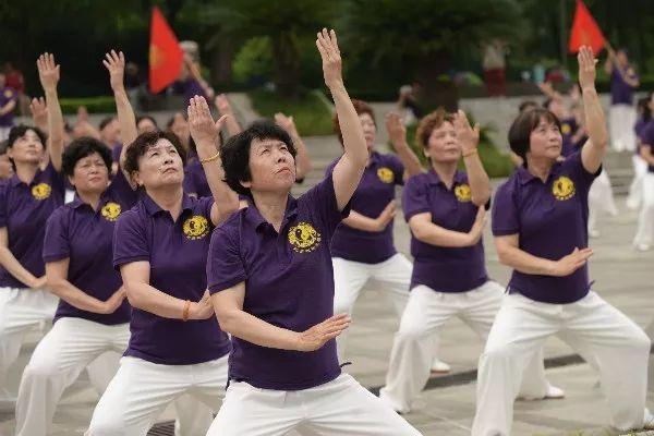 �Ϻ�������<a href= target=_blank class=infotextkey>����</a>���ֲ�