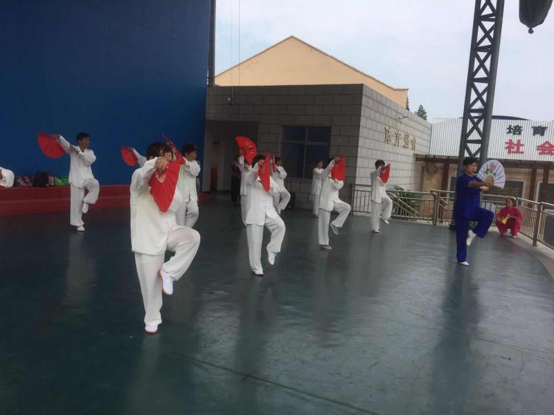 �Ϻ�������<a href= target=_blank class=infotextkey>����</a>���ֲ�