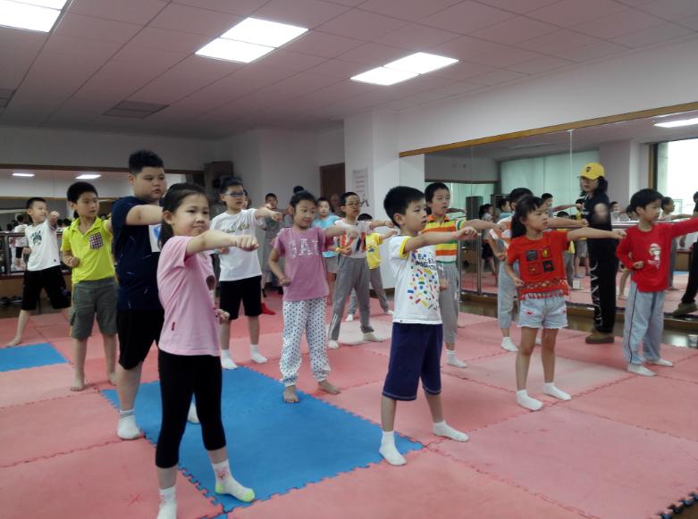 �Ϻ�������<a href= target=_blank class=infotextkey>����</a>���ֲ�