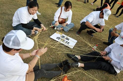 �Ϻ�������<a href= target=_blank class=infotextkey>����</a>���ֲ�