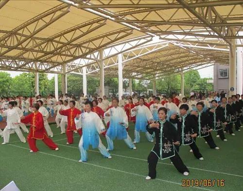 �Ϻ�������<a href= target=_blank class=infotextkey>����</a>���ֲ�