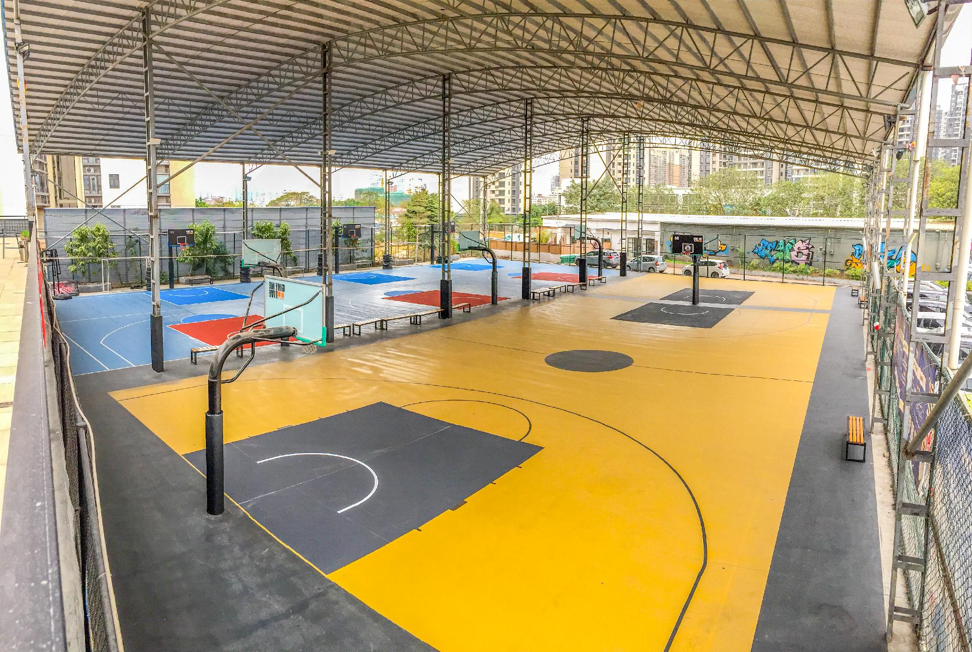 ����������