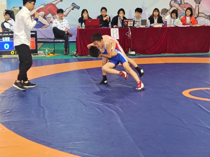 �������ڶ�Сѧ����ˤ�ӱ���������