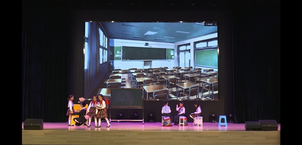 ����������Сѧ�����������Сѧ������չ�ݻ��ϲ��Ѽ�