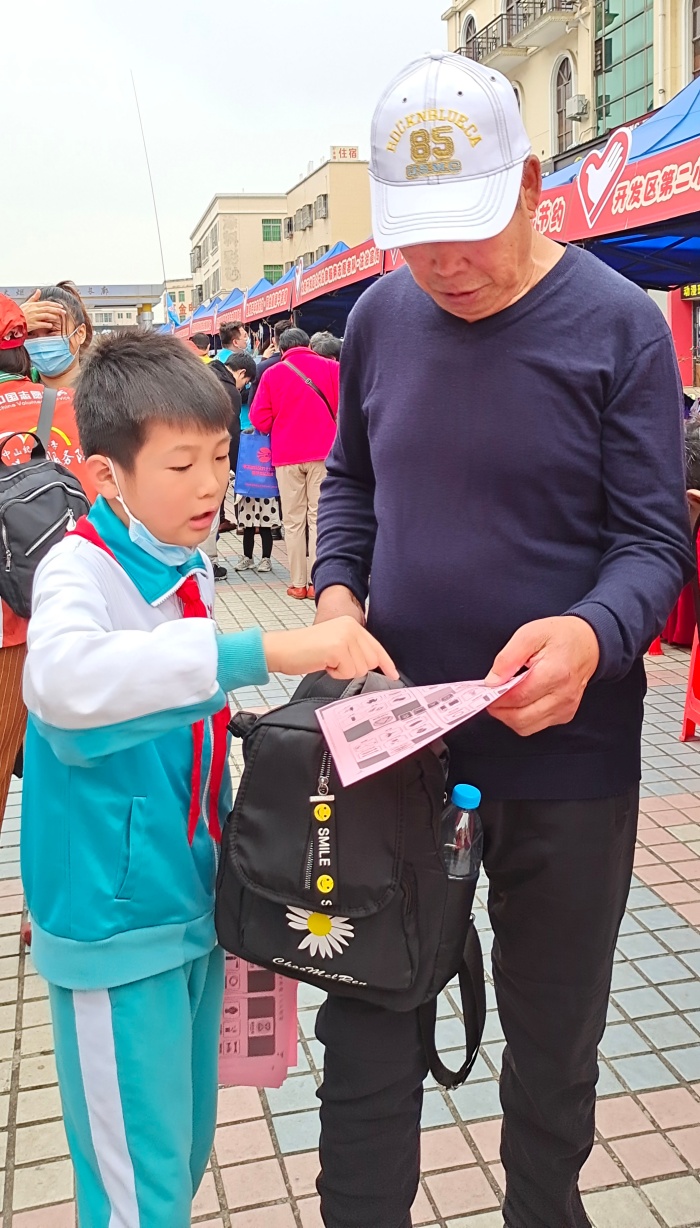 ���ش�������̣���������������