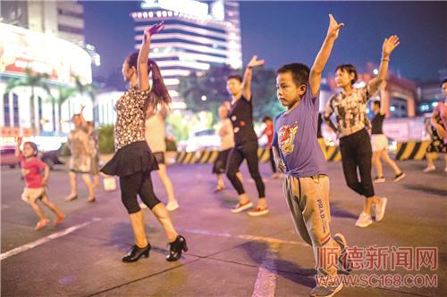 ˳��3��λ2���˻����