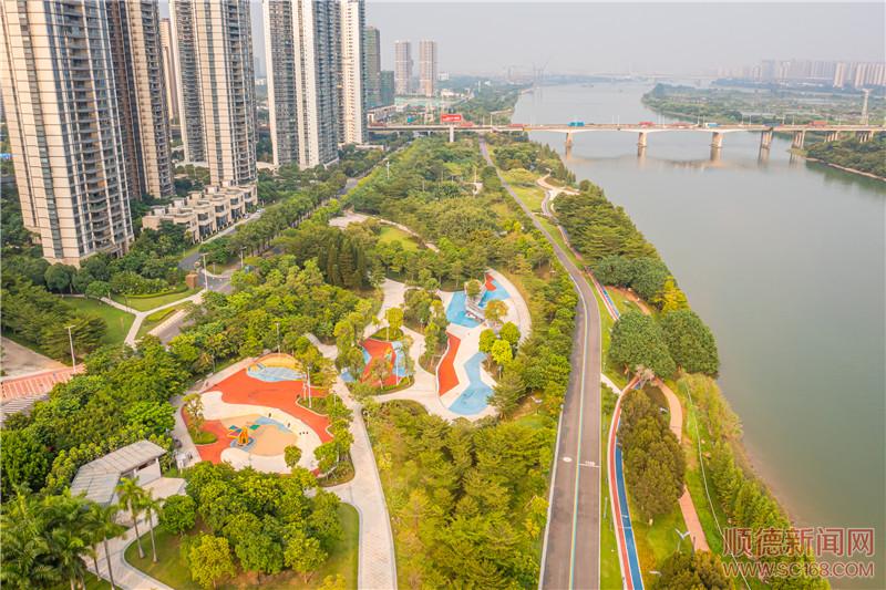 �½�����