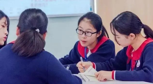 �κ����5��2��ģʽʵ�����ܺ�һλ��ʦ���ٱ��ˡ���