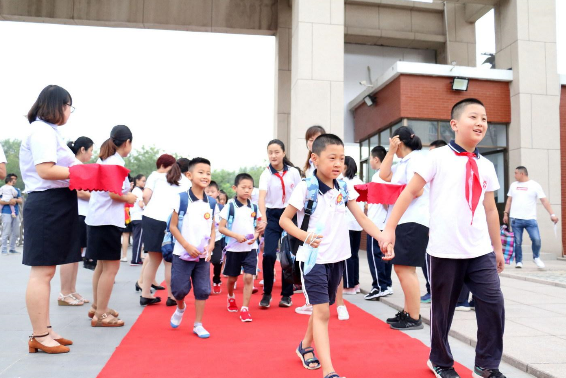 Сѧ�ġ���ѧ���䡱�б仯��������������Ϣ����ҳ����Խ���