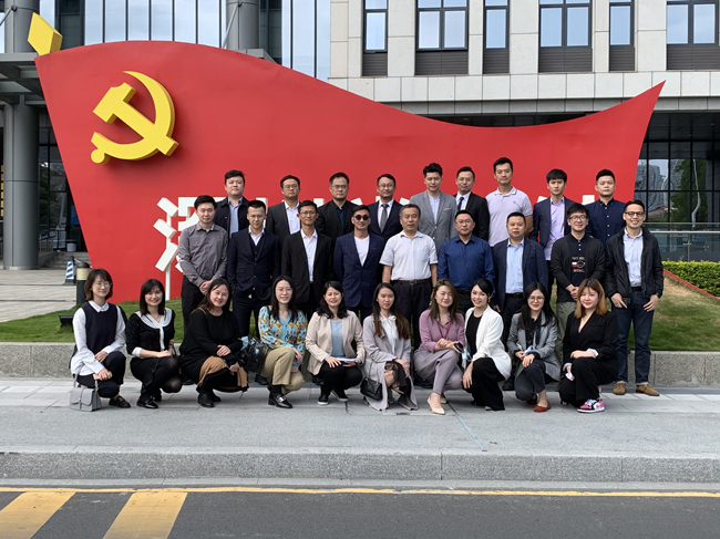 3��11��-12�գ���ίͳս����չ���������۰���̨����ѧ��ʷ��̸���ᡱ ϵ�л1_����.jpg