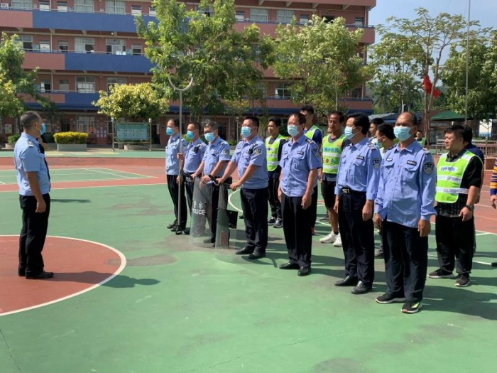 �Ӱ�˼Σ���б��޻�