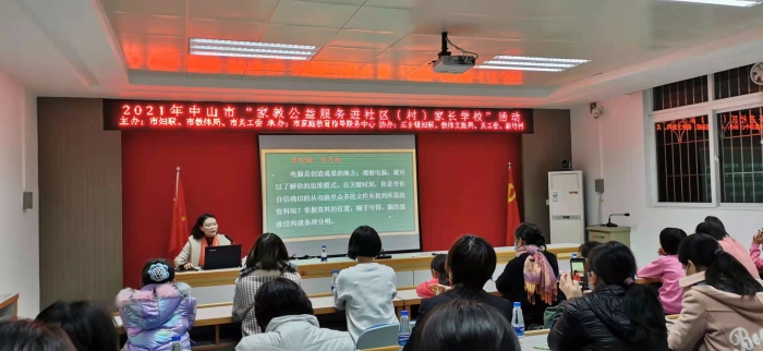 ����������С����