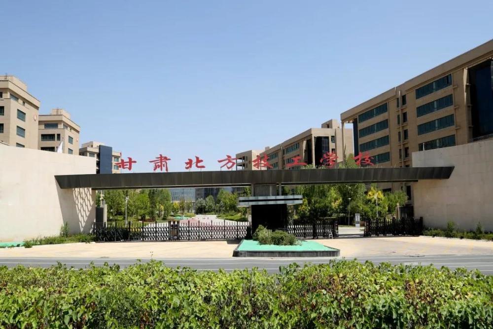 ��ְ���ո���ʲô����