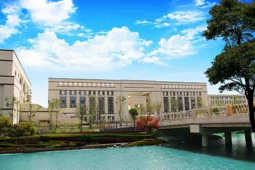 ѧҽ�������ҽԺ�����ȷ�ѡ�ٴ�����4��ҽѧרҵ�����׸���