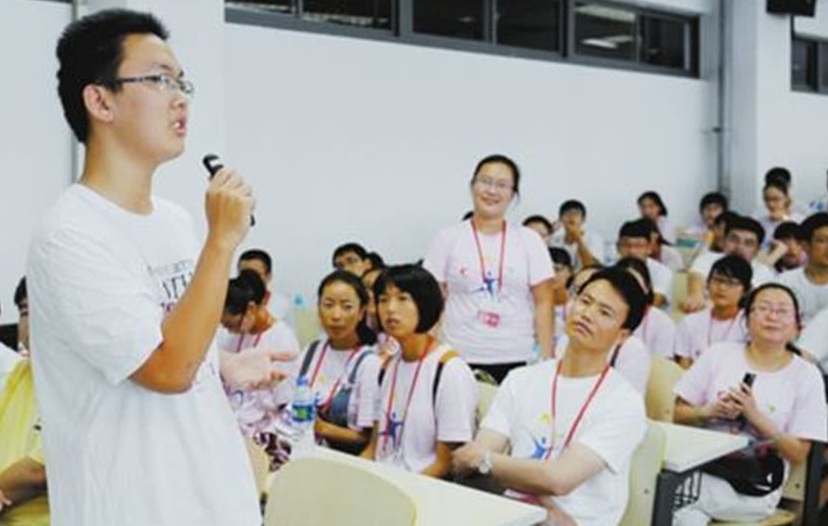 ��ҵ��ŷ��֣��Ŀ������������Ĳ�಻ֻ��н�ʣ�ϣ�����ѡ��