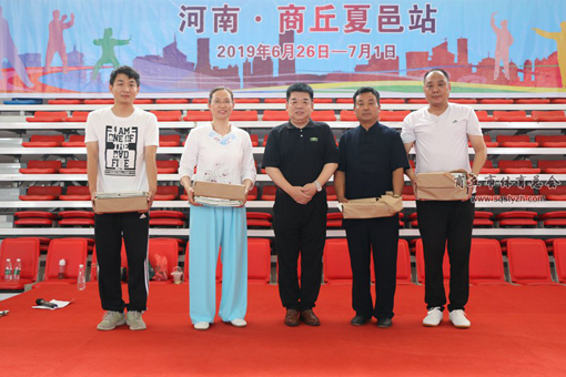 �����ܾ�