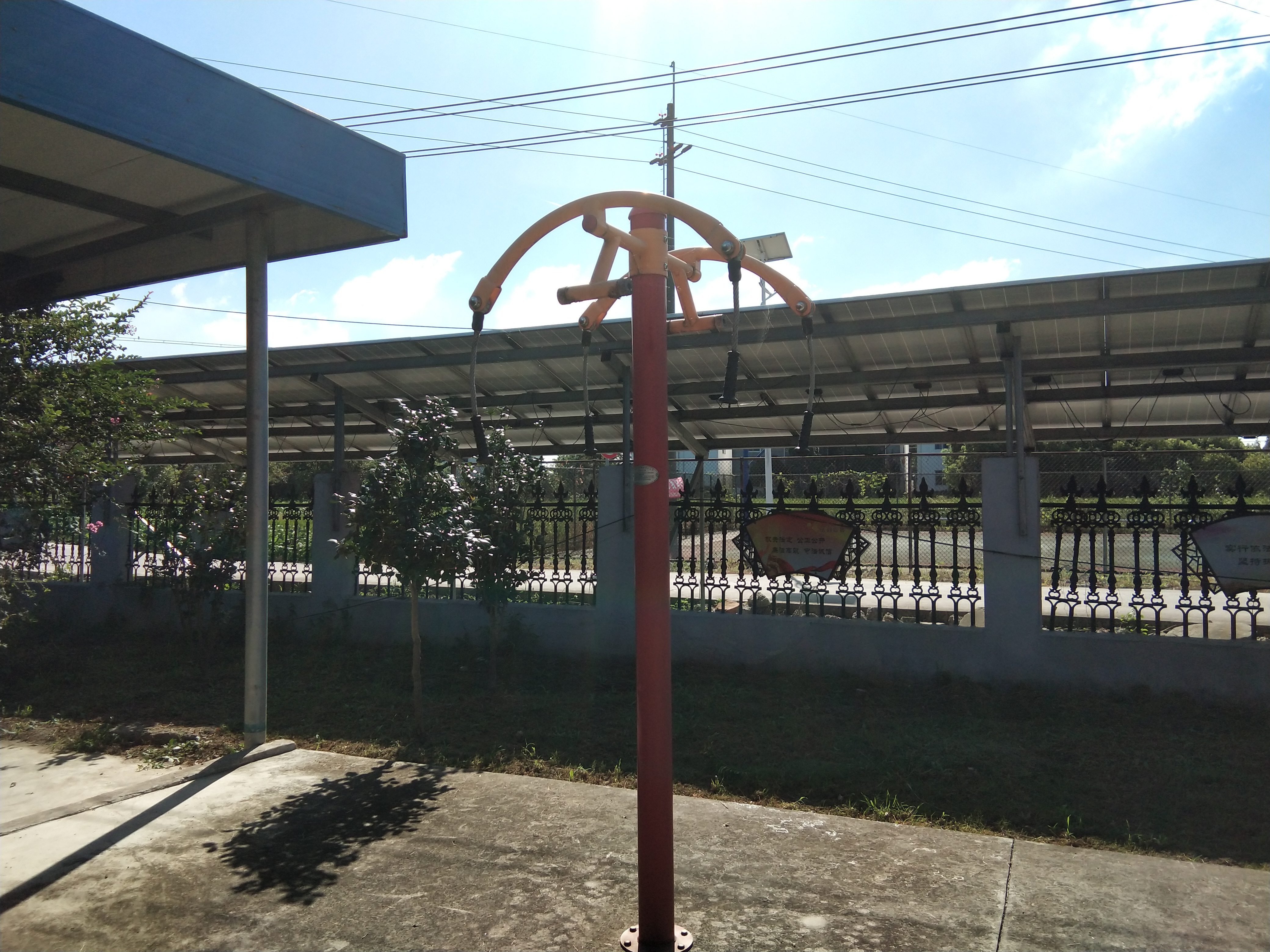 ��֫ǣ����