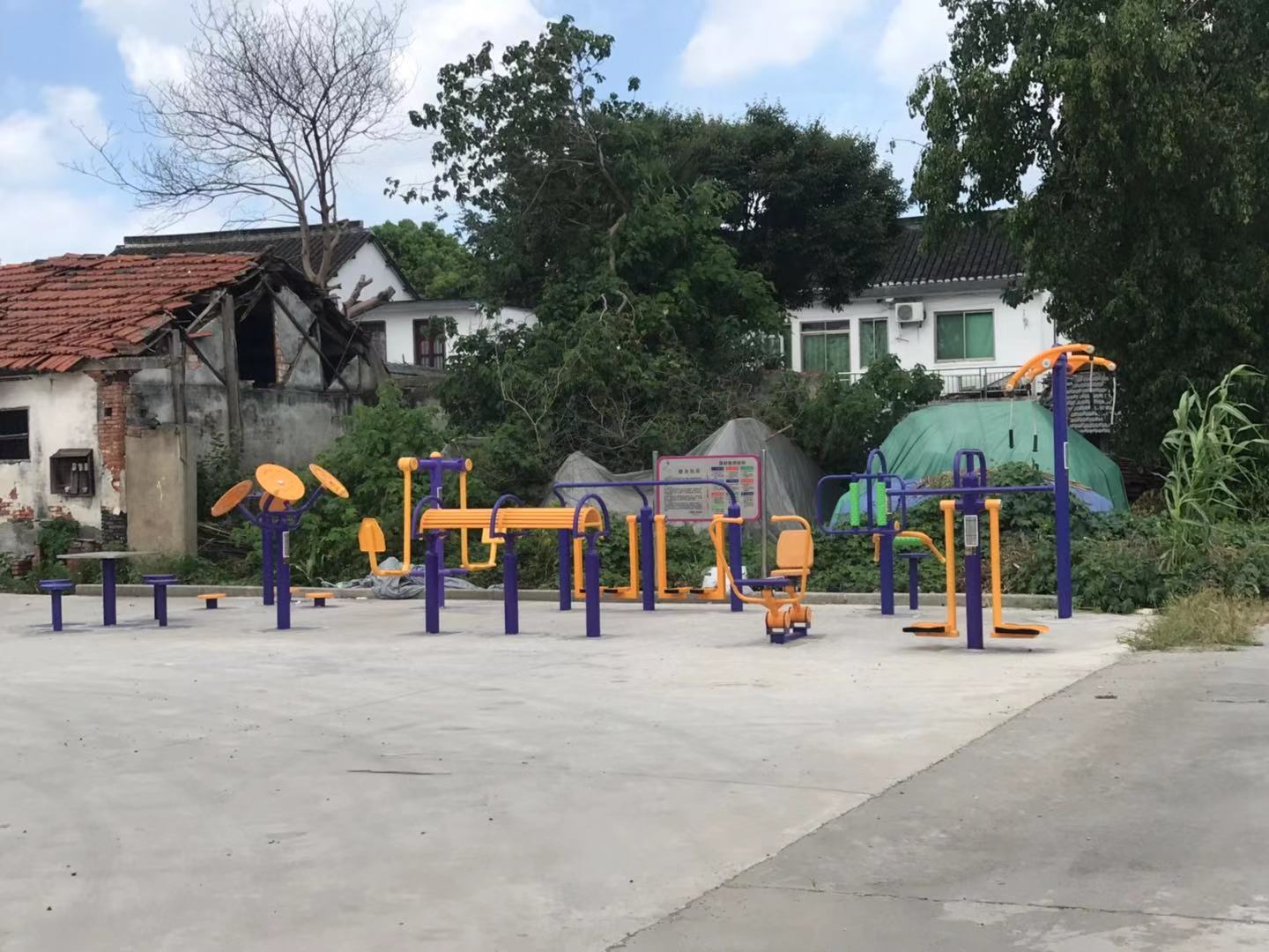 �׺�������������ǽ�����