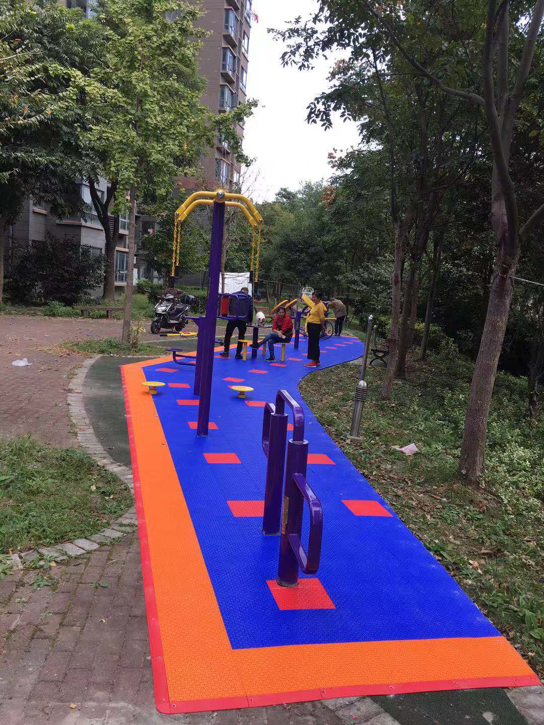 ܰ��԰���ӽ���Է��