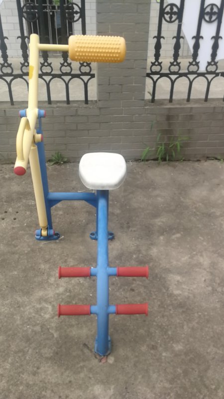 ����������