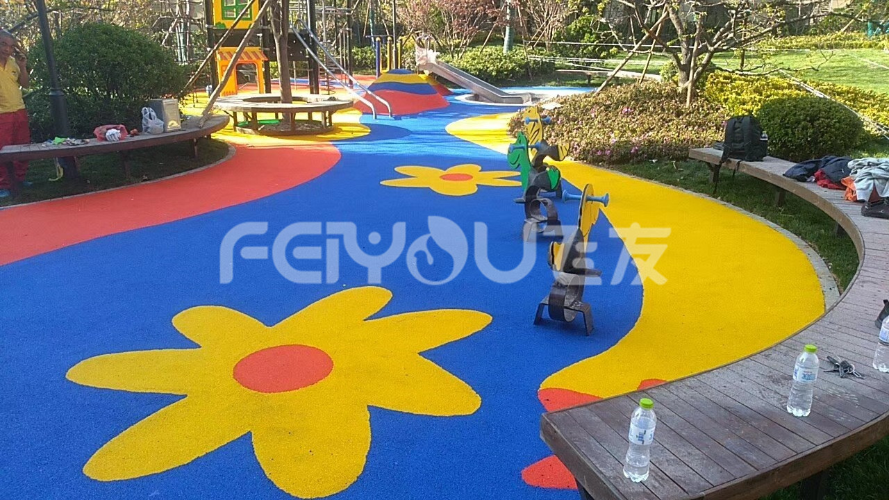 ��ͯ���ֳ�EPDM�����ص��ֽ�����