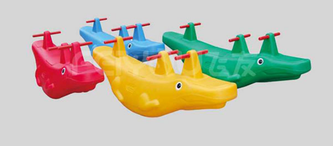 ���ΰ�Ĳ��ʡ����ռ���װ����