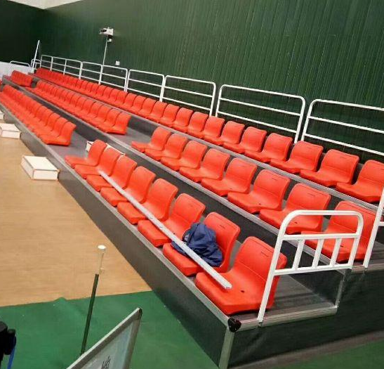 ����������̨